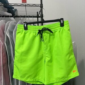 Men’s Quiksilver Volley Board Shorts Swim Trunks Size Medium